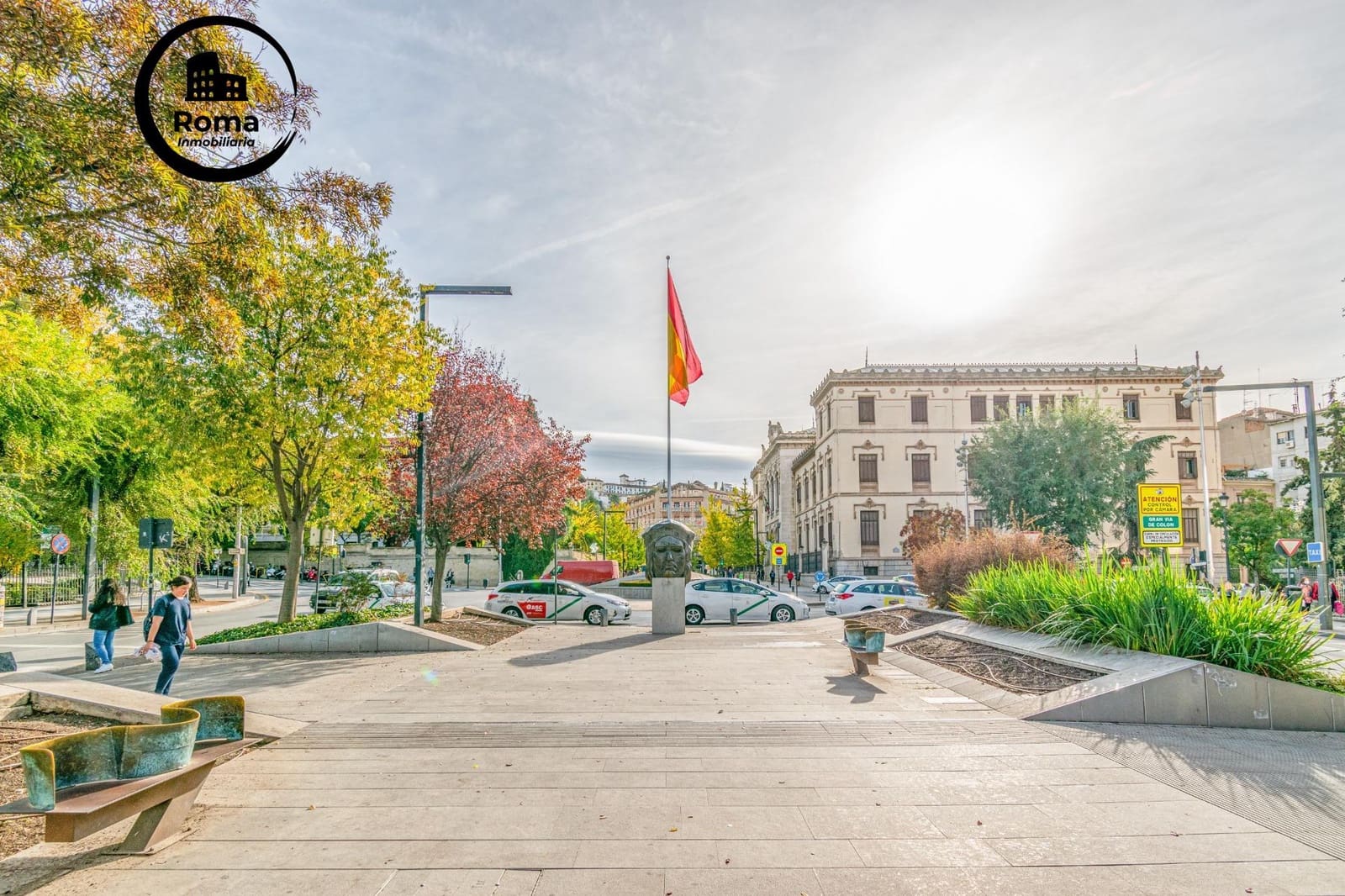 Local Comercial en Granada ciudad en venta - 440.000 € (Ref: 9652134)