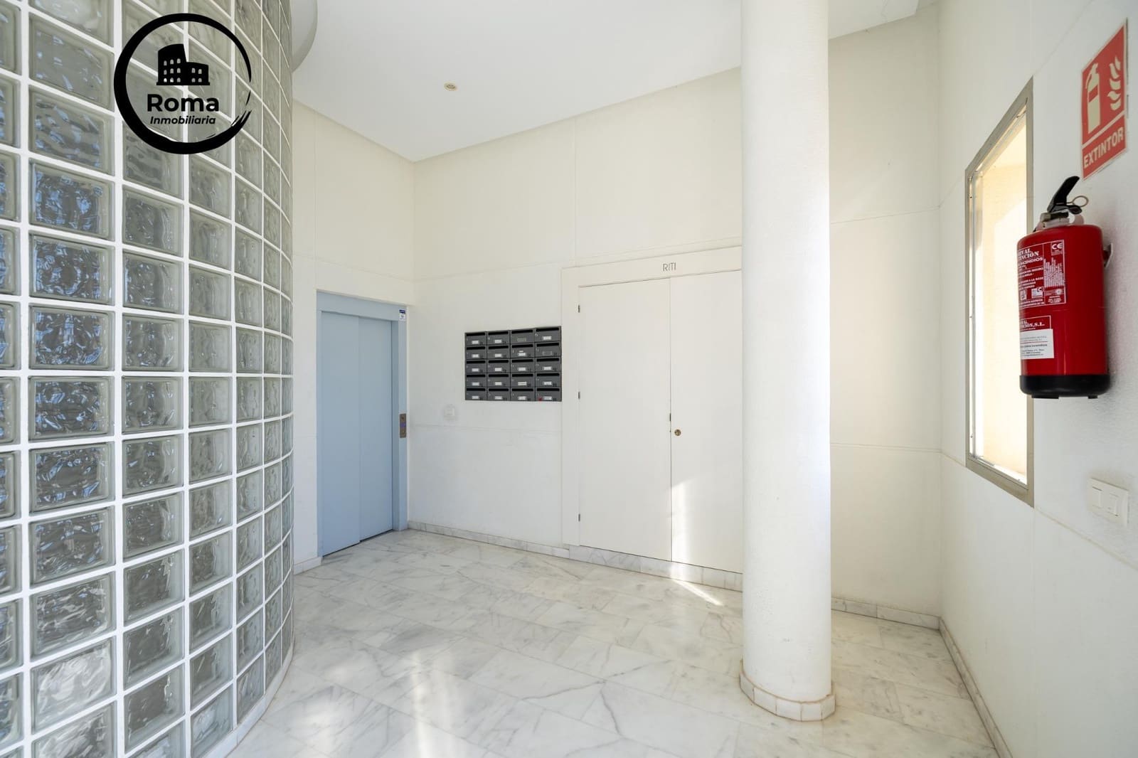 3 chambre Appartement à vendre à Calahonda avec garage - 198 000 € (Ref: 9652136)