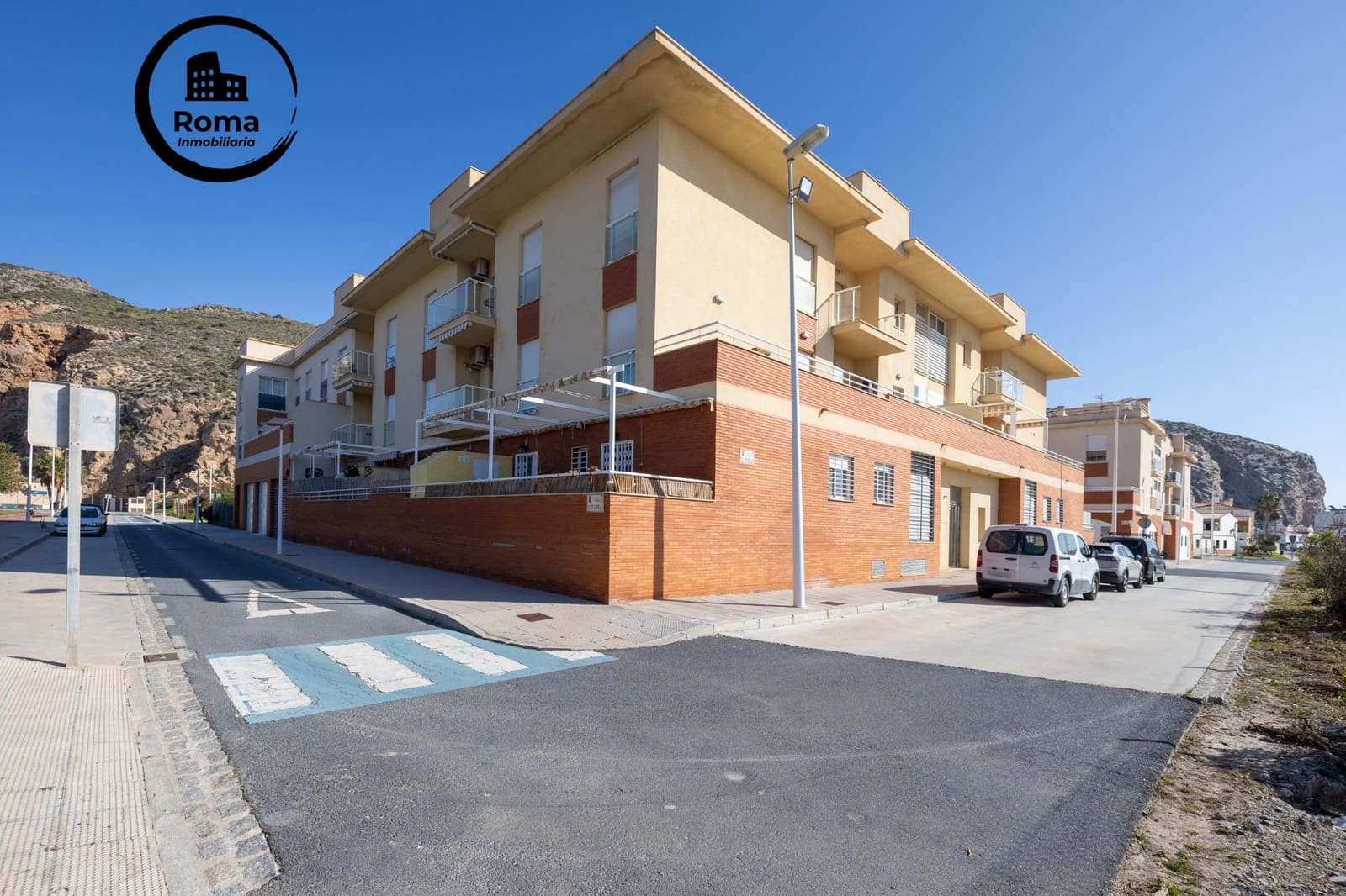 3 chambre Appartement à vendre à Calahonda avec garage - 198 000 € (Ref: 9652136)