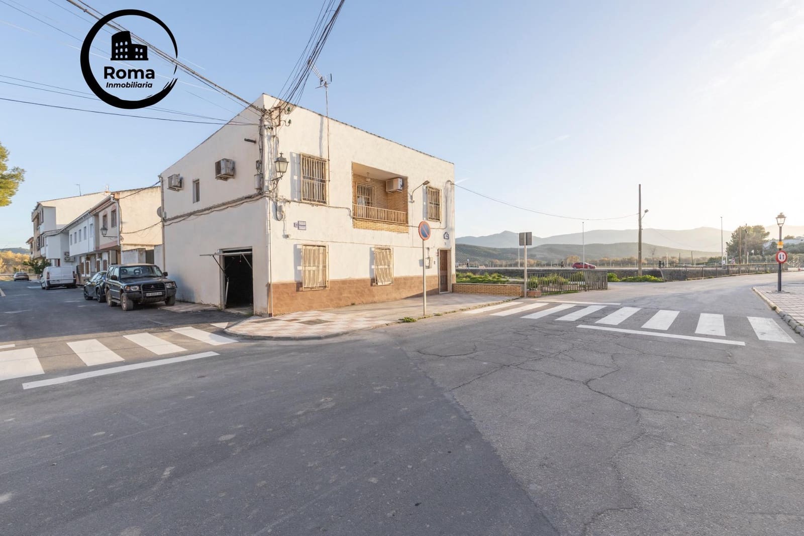 3 chambre Villa/Maison à vendre à Huetor Tajar avec garage - 170 000 € (Ref: 9652149)