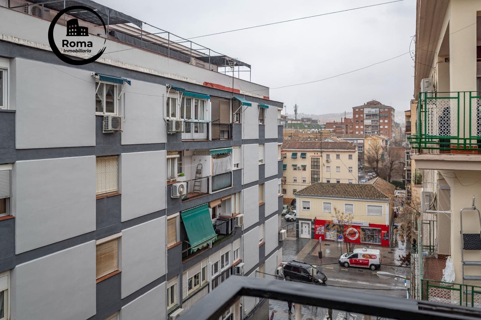 Piso de 3 habitaciones en Granada ciudad en venta - 198.000 € (Ref: 9652150)