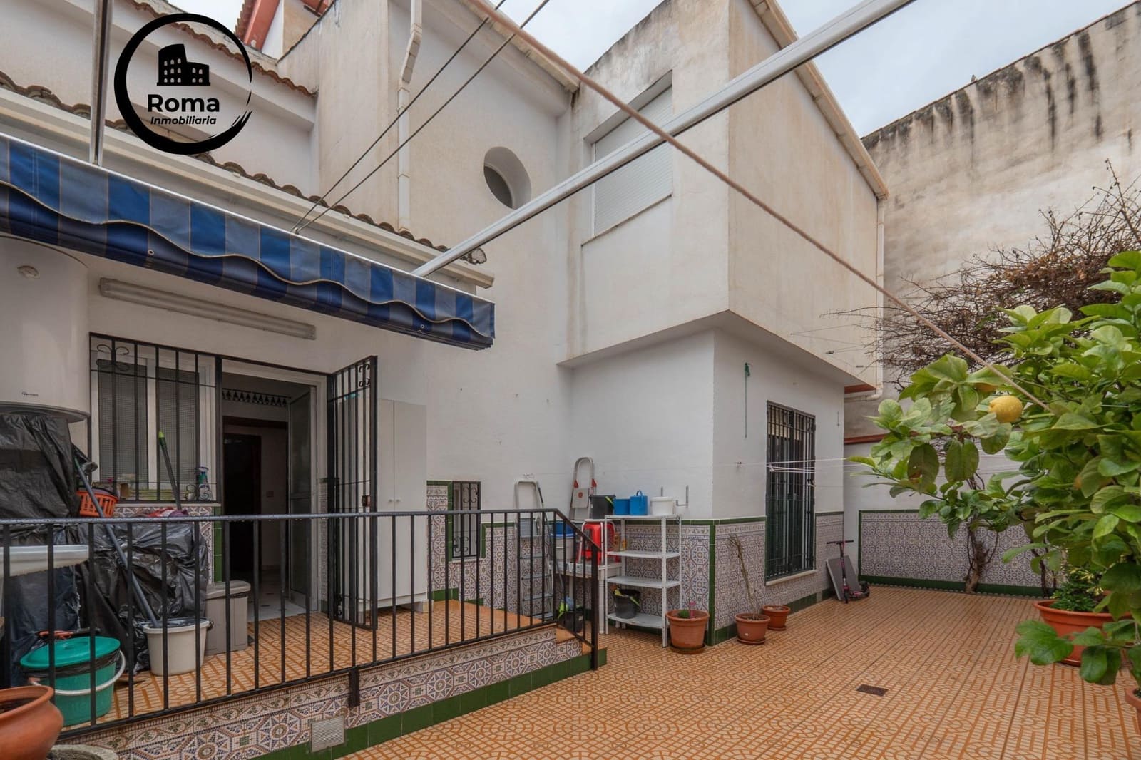 4 chambre Villa/Maison Mitoyenne à vendre à Santa Fe avec garage - 220 000 € (Ref: 9652151)