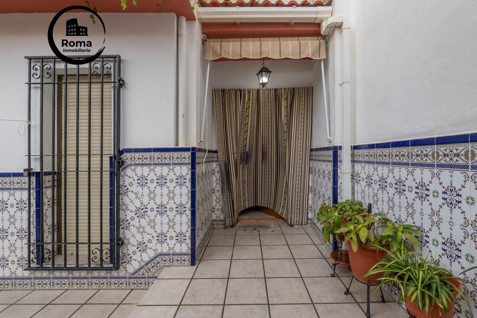 4 chambre Villa/Maison Mitoyenne à vendre à Santa Fe avec garage - 220 000 € (Ref: 9652151)