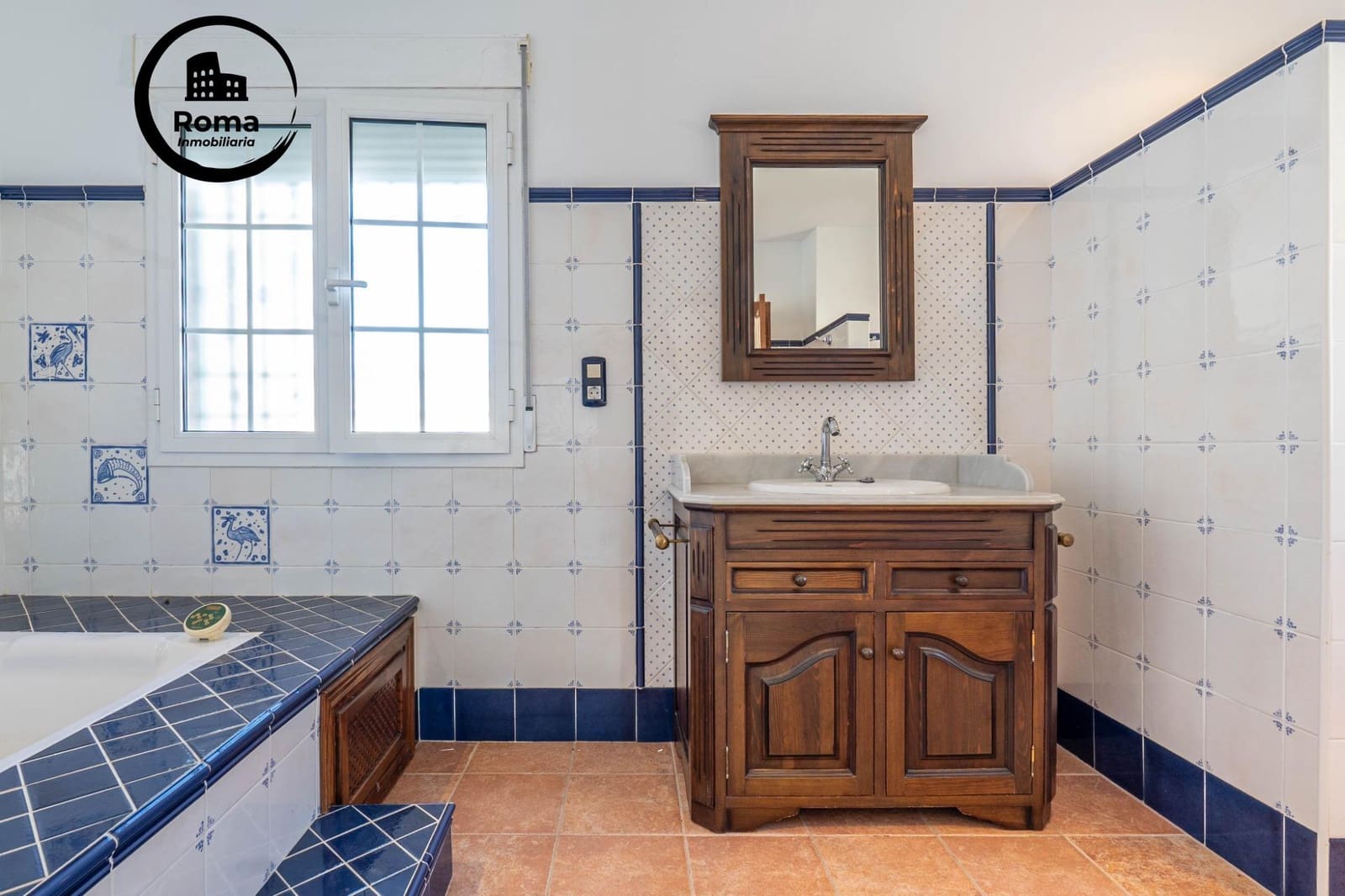 5 slaapkamer Villa te koop in Santa Fe met zwembad garage - € 450.000 (Ref: 9652153)