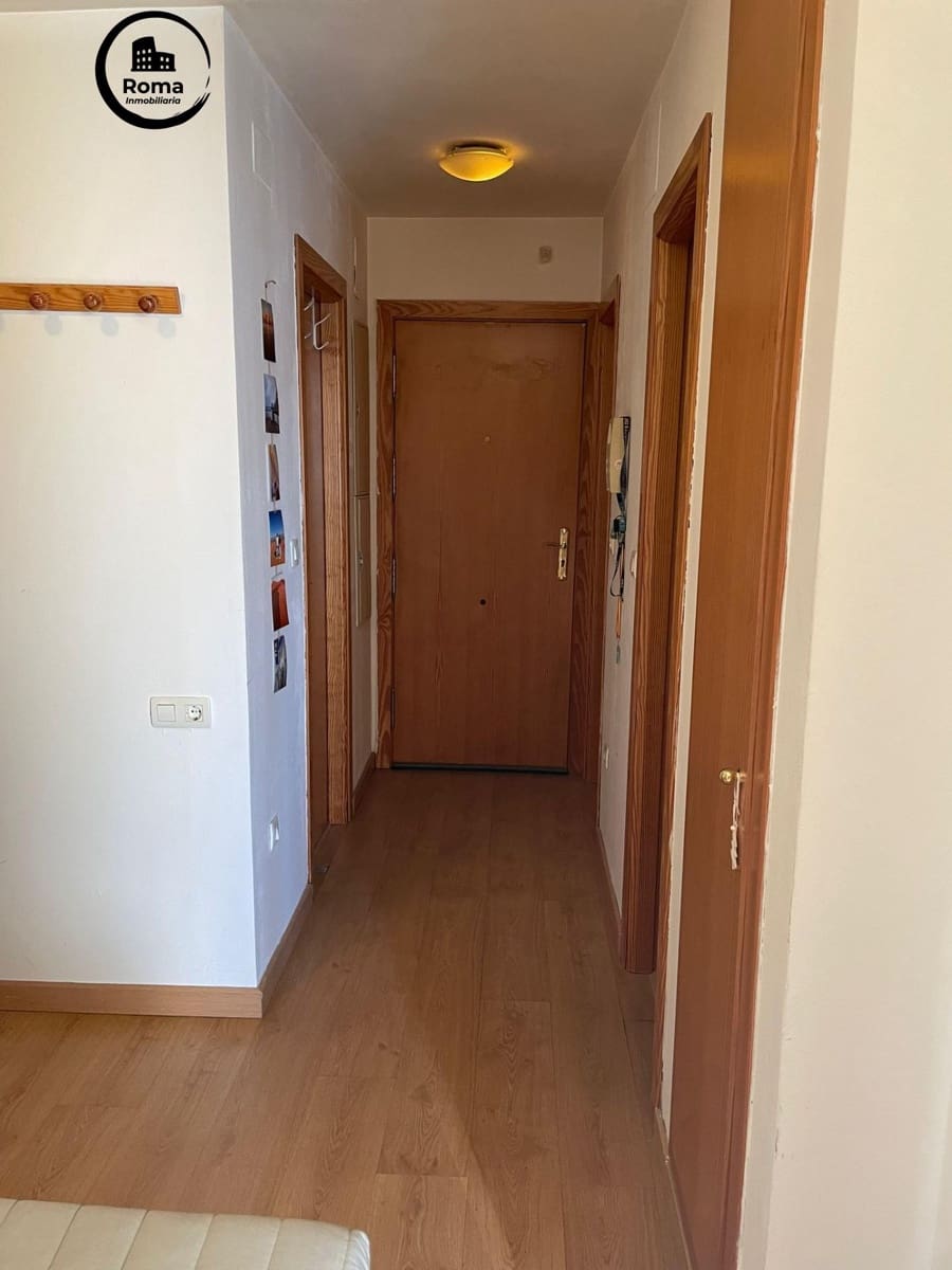 2 bedroom Flat for sale in Sierra Nevada with pool garage - € 170,000 (Ref: 9652155)