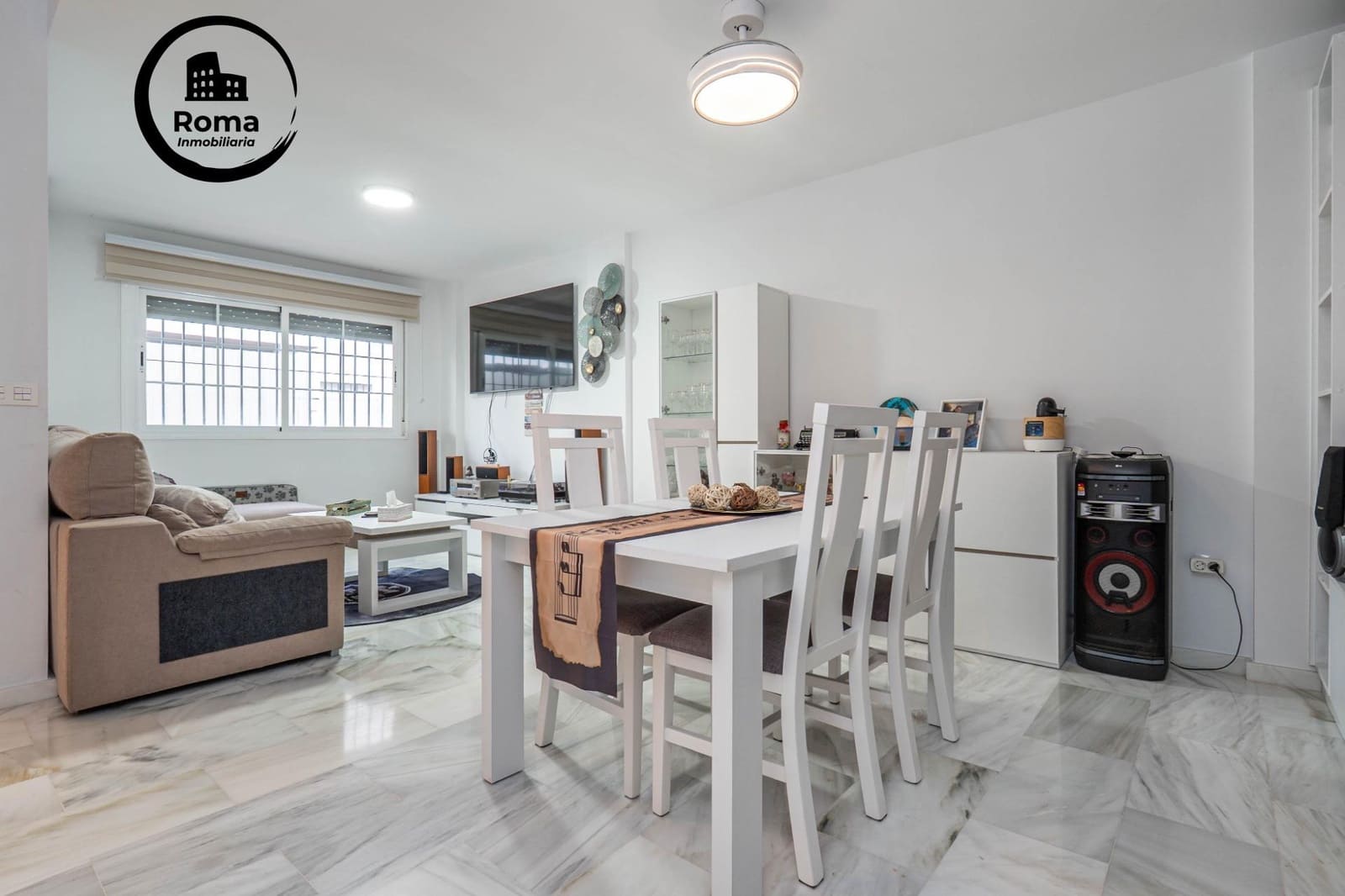 3 sovrum Semi-fristående Villa till salu i Gojar - 269 500 € (Ref: 9652165)