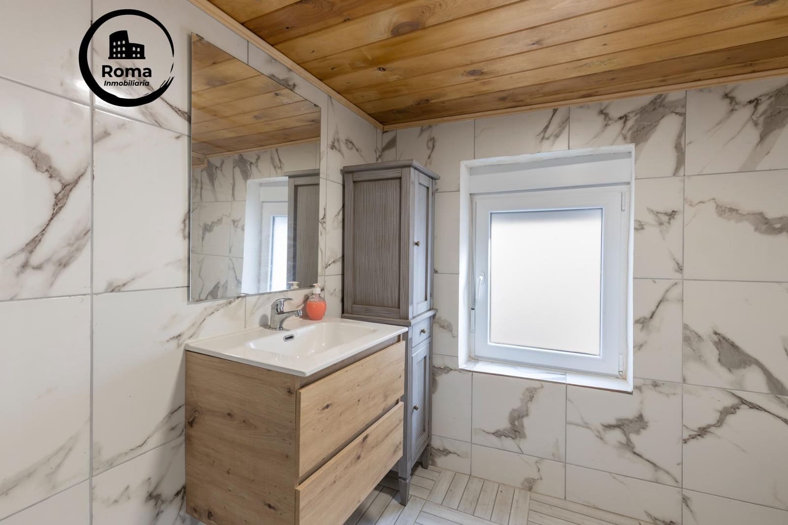 Casa de 4 habitaciones en Atarfe en venta - 180.000 € (Ref: 9652168)