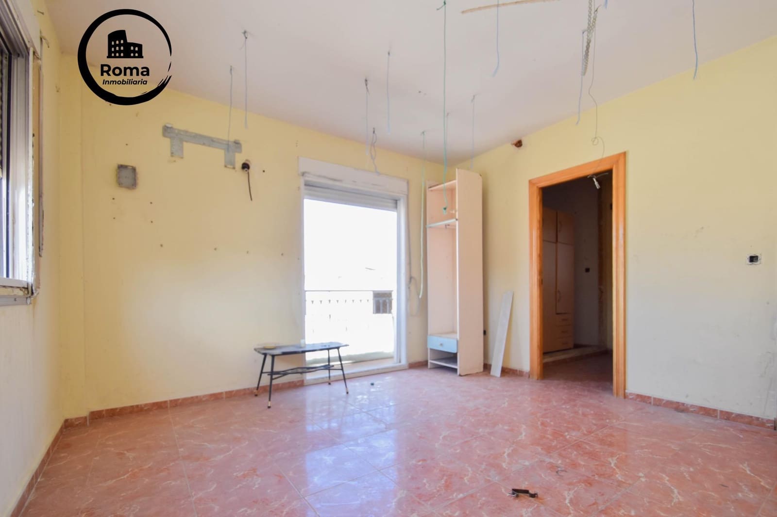 Chalet de 4 habitaciones en Cijuela en venta - 240.000 € (Ref: 9652170)