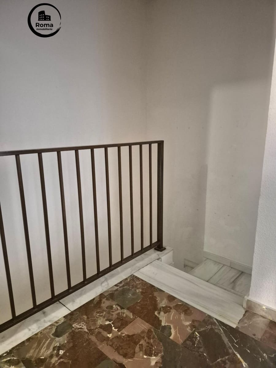 4 soverom Leilighet til salgs i Granada by med garasje - € 218 000 (Ref: 9656211)