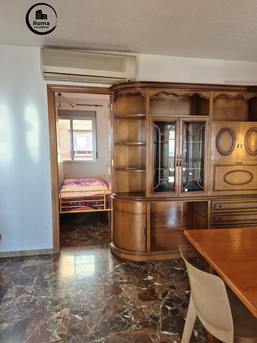 4 soverom Leilighet til salgs i Granada by med garasje - € 218 000 (Ref: 9656211)