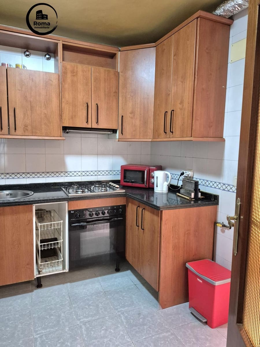 4 soverom Leilighet til salgs i Granada by med garasje - € 218 000 (Ref: 9656211)