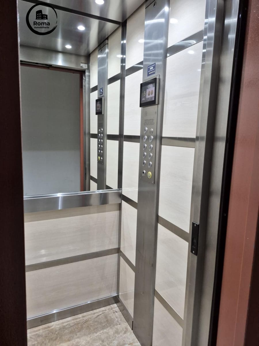 4 soverom Leilighet til salgs i Granada by med garasje - € 218 000 (Ref: 9656211)