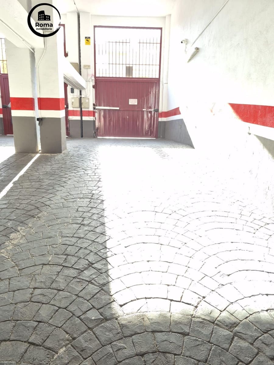 4 soverom Leilighet til salgs i Granada by med garasje - € 218 000 (Ref: 9656211)