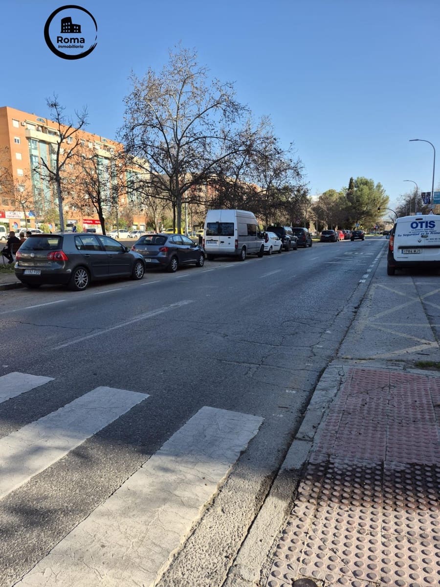 4 soverom Leilighet til salgs i Granada by med garasje - € 218 000 (Ref: 9656211)