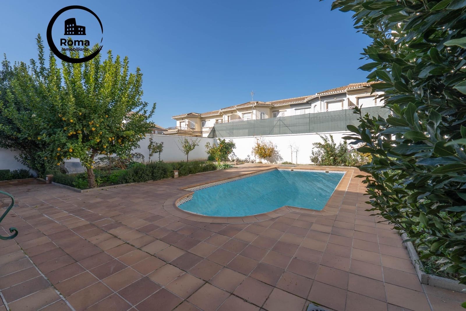 5 Zimmer Villa zu verkaufen in Santa Fe mit Pool Garage - 450.000 € (Ref: 9656212)
