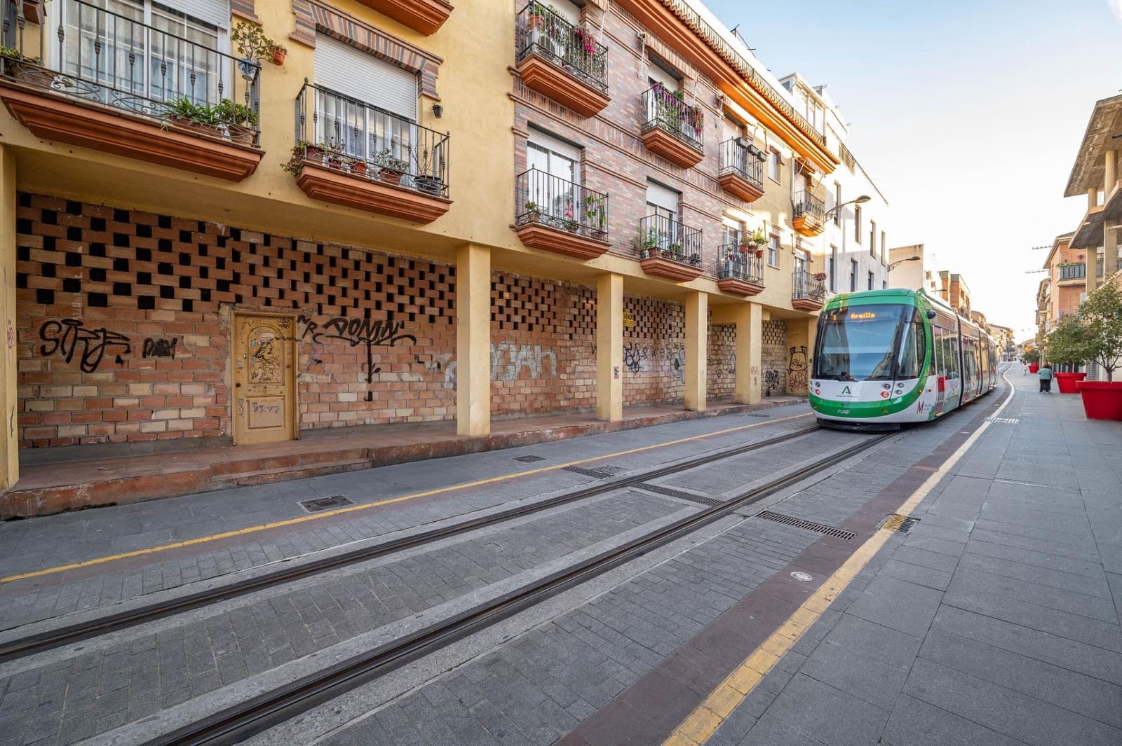 Local Comercial en Armilla en venta - 288.000 € (Ref: 9663873)