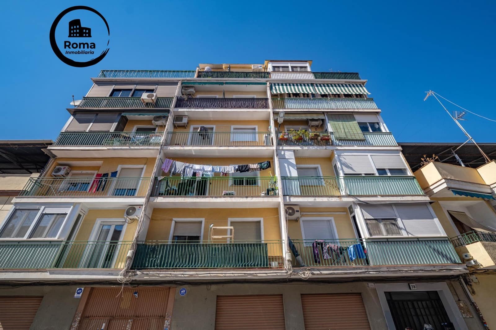 3 slaapkamer Flat te koop in Granada stad - € 159.000 (Ref: 9663875)