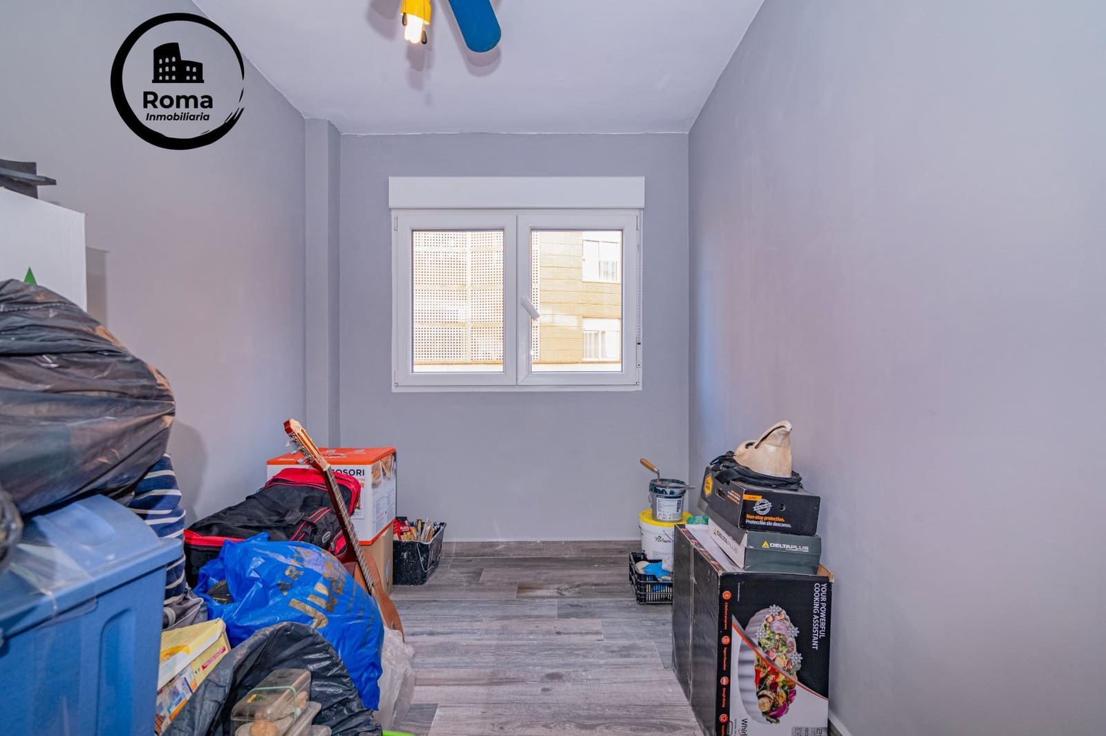 Piso de 3 habitaciones en Granada ciudad en venta - 239.000 € (Ref: 9663878)