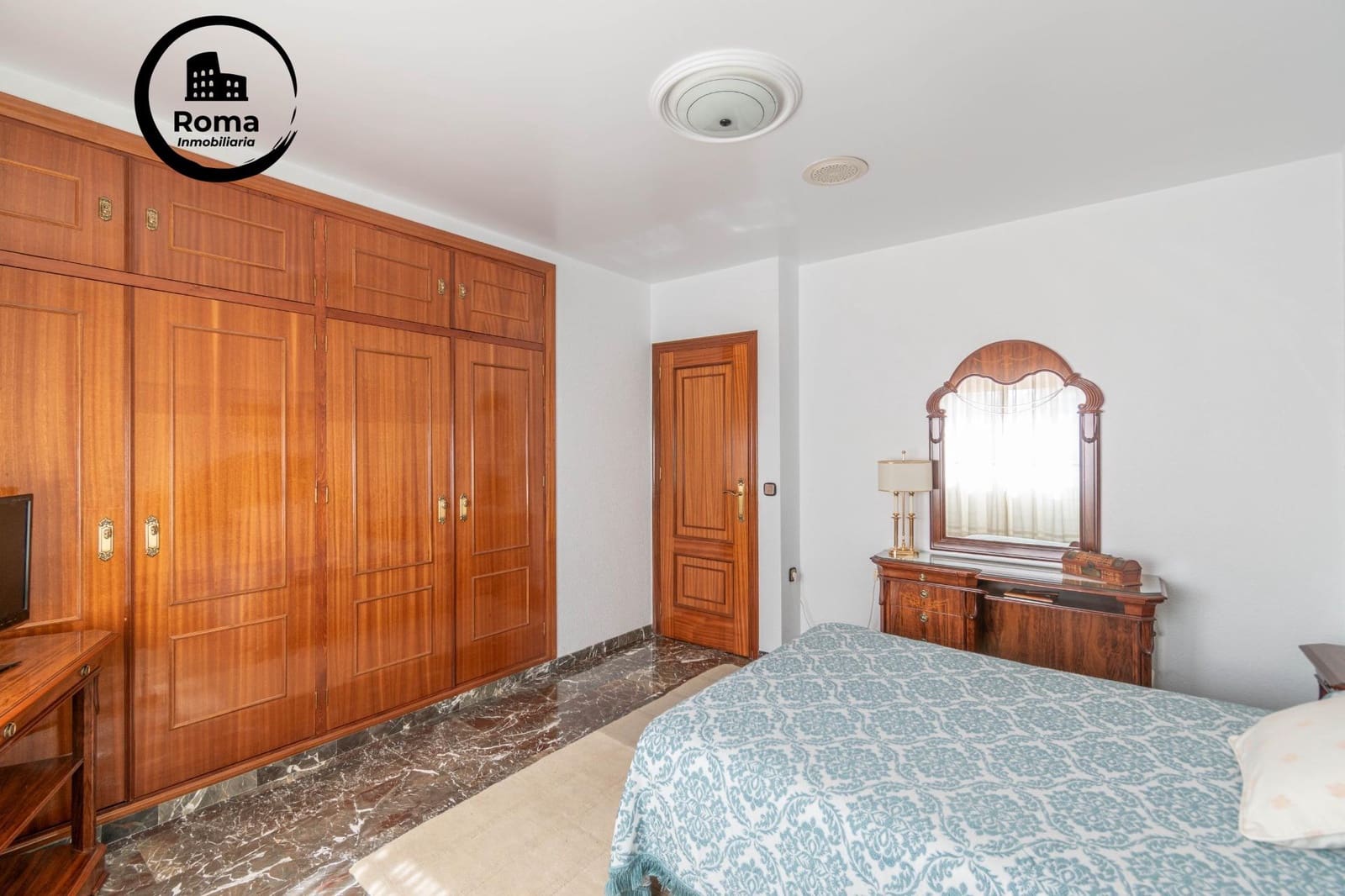 5 Zimmer Doppelhaus zu verkaufen in Jun mit Garage - 249.000 € (Ref: 9663889)