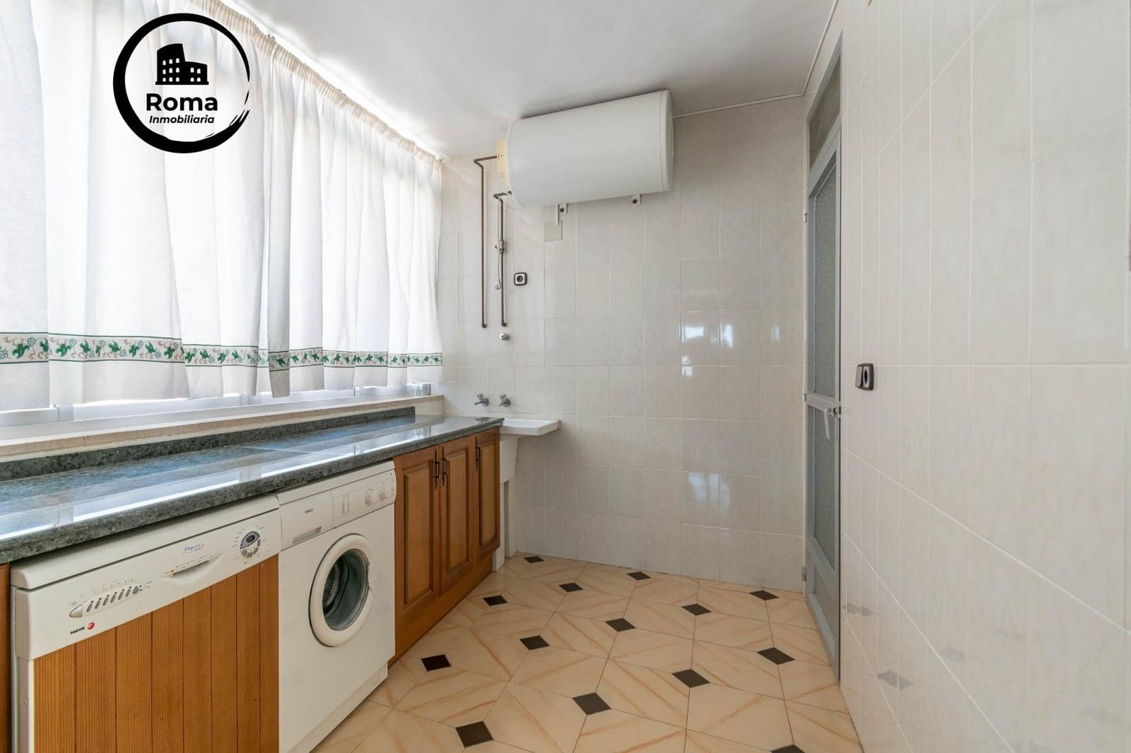 5 Zimmer Doppelhaus zu verkaufen in Jun mit Garage - 249.000 € (Ref: 9663889)