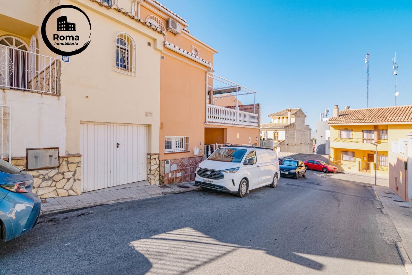 5 bedroom Villa for sale in Jun with pool garage - € 279,900 (Ref: 9663891)