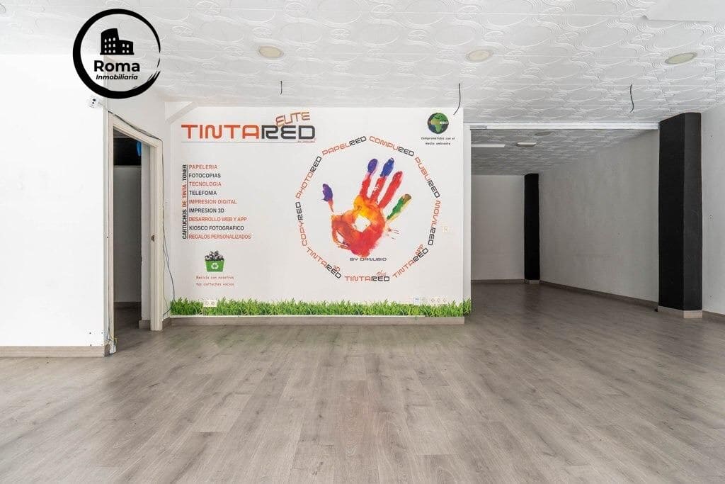 Commerciale in vendita in Granada citta - 235.000 € (Rif: 9666703)