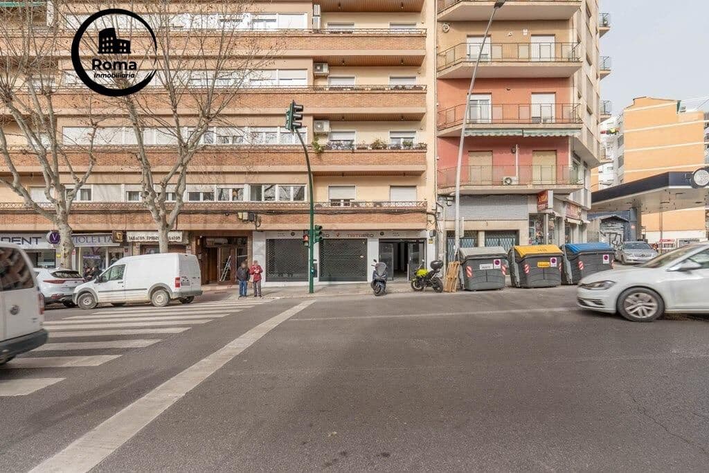 Commerciale in vendita in Granada citta - 235.000 € (Rif: 9666703)