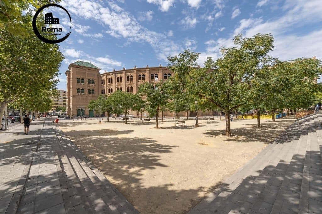 Commerciale in vendita in Granada citta - 235.000 € (Rif: 9666703)