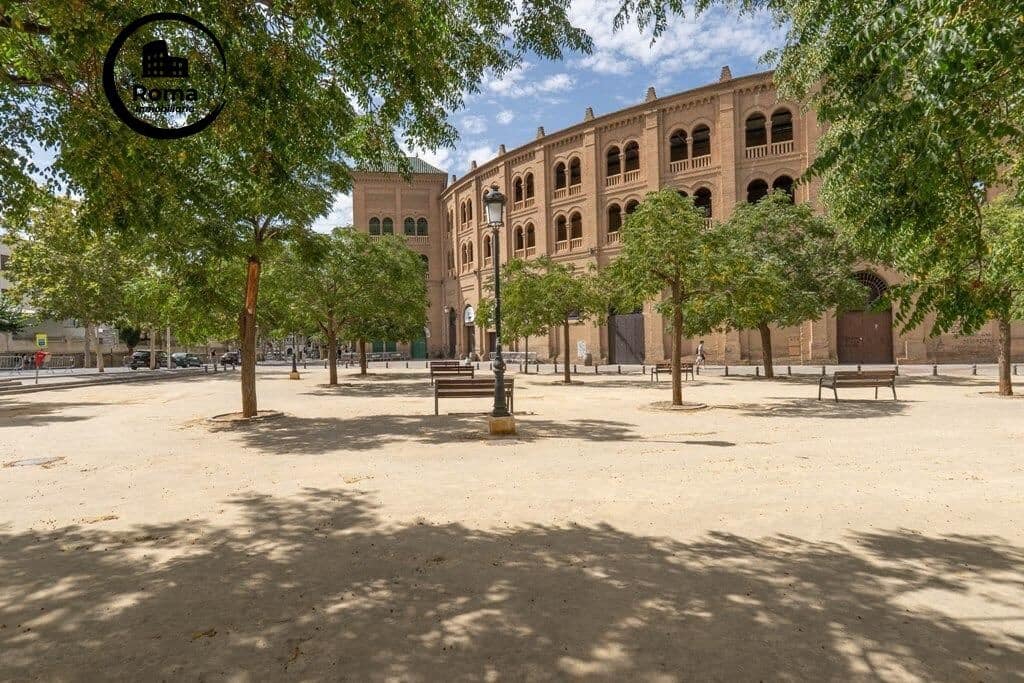 Commerciale in vendita in Granada citta - 235.000 € (Rif: 9666703)