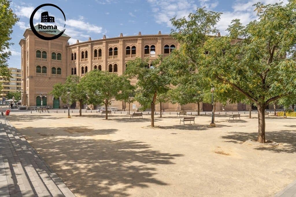 Commerciale in vendita in Granada citta - 235.000 € (Rif: 9666703)