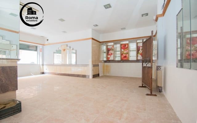 Local Comercial en Granada ciudad en venta - 235.000 € (Ref: 9666704)
