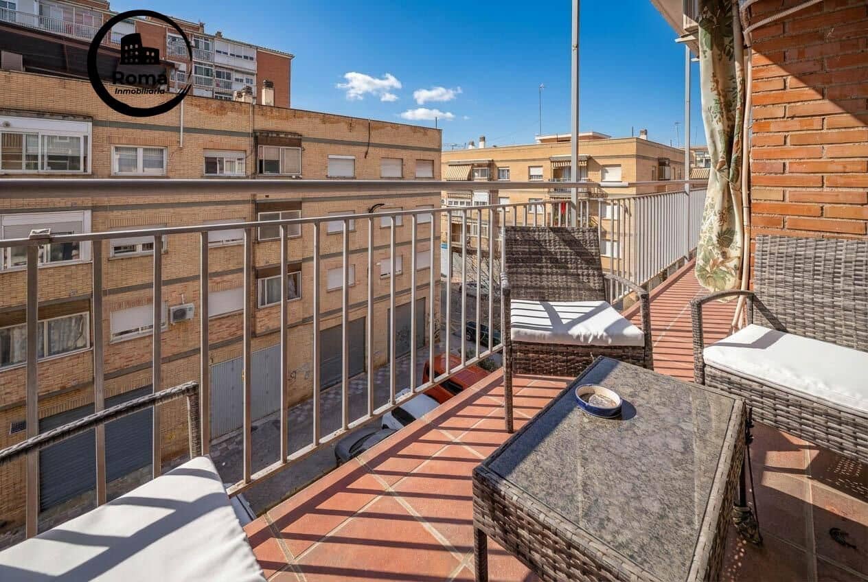 3 quarto Apartamento para venda em Granada cidade - 238 000 € (Ref: 9666706)