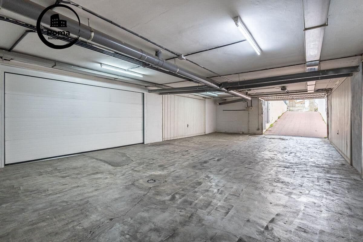 4 slaapkamer Rijtjeshuis te koop in La Zubia met garage - € 220.000 (Ref: 9666708)