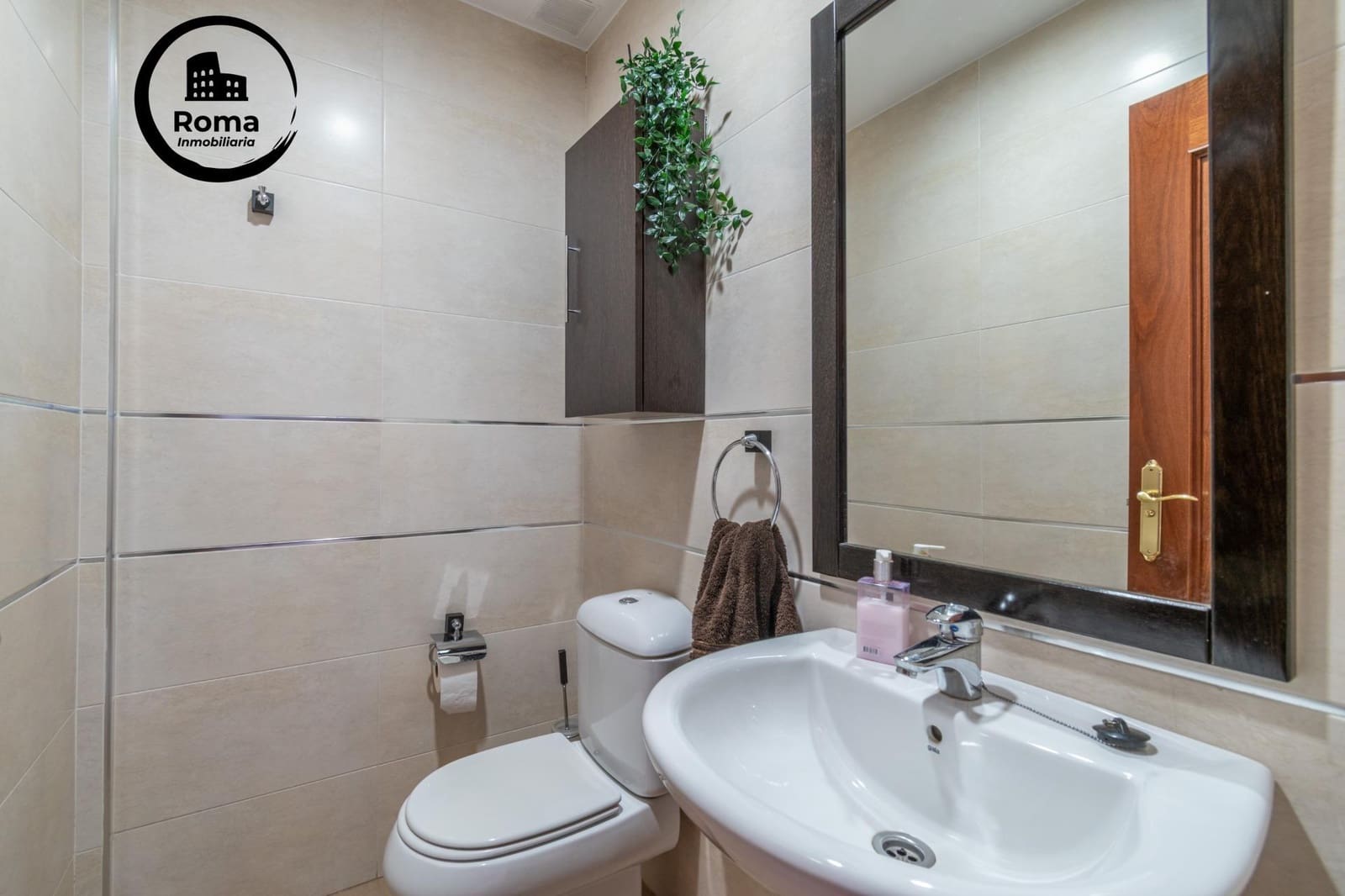 5 slaapkamer Halfvrijstaande villa te koop in Granada stad met zwembad garage - € 410.000 (Ref: 9666712)