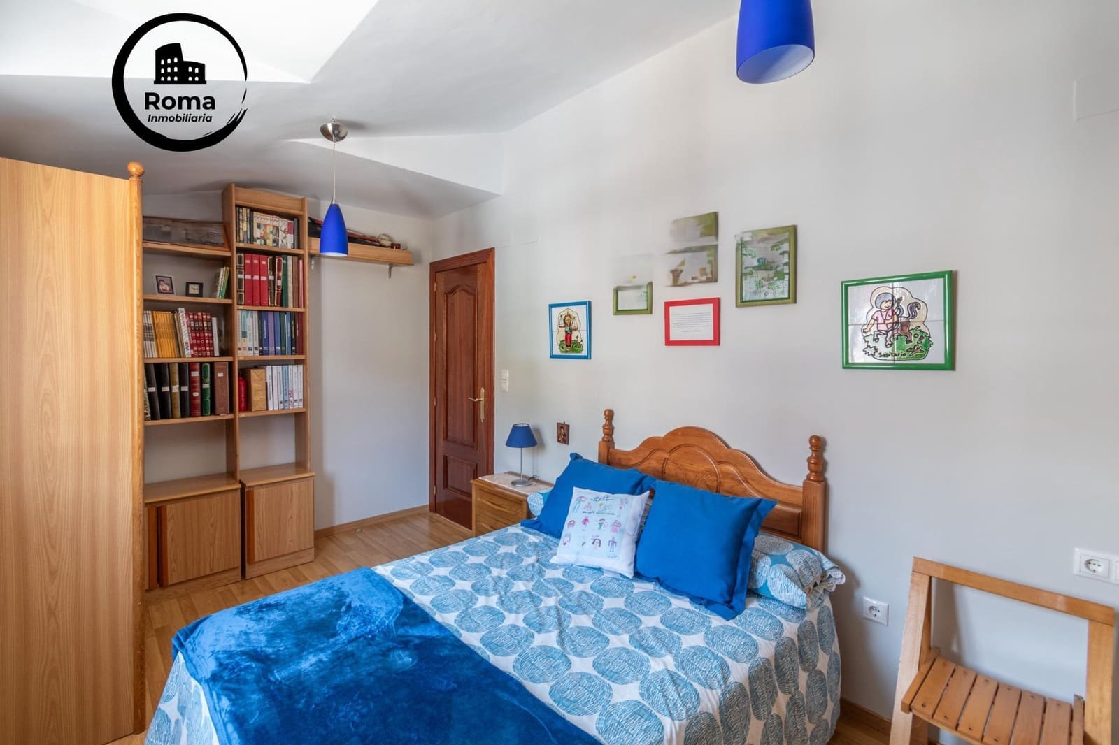 5 slaapkamer Halfvrijstaande villa te koop in Granada stad met zwembad garage - € 410.000 (Ref: 9666712)