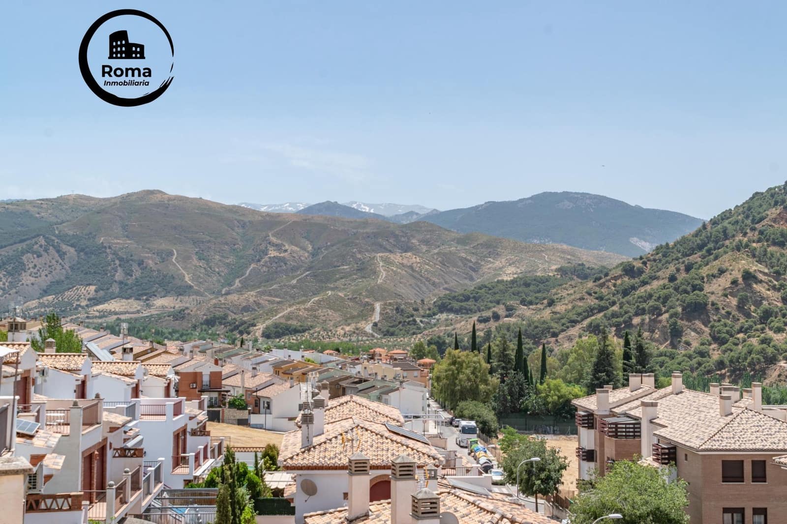 5 slaapkamer Halfvrijstaande villa te koop in Granada stad met zwembad garage - € 410.000 (Ref: 9666712)