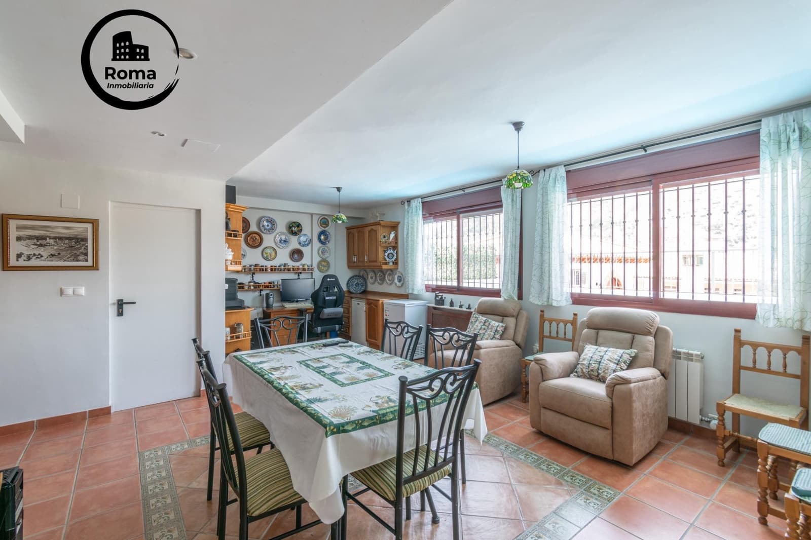 5 slaapkamer Halfvrijstaande villa te koop in Granada stad met zwembad garage - € 410.000 (Ref: 9666712)