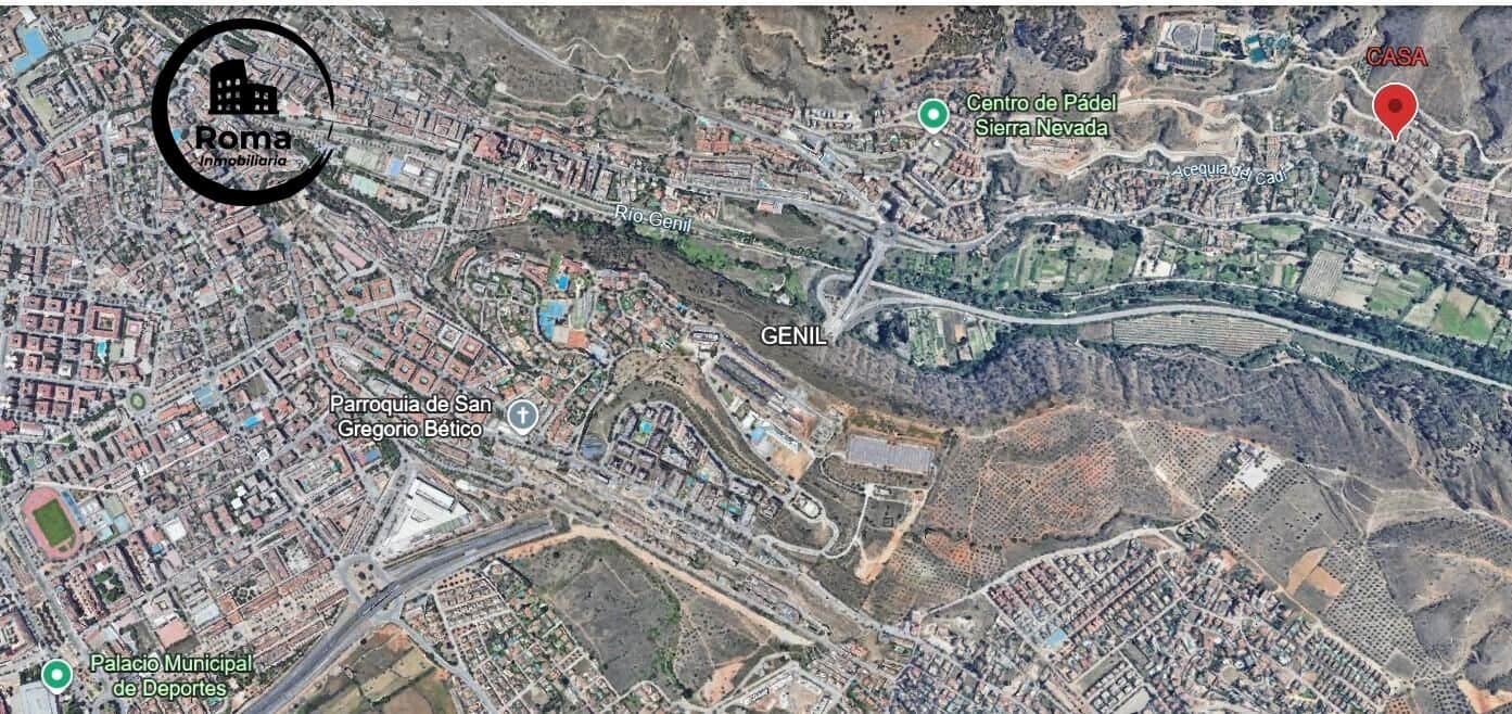 5 slaapkamer Halfvrijstaande villa te koop in Granada stad met zwembad garage - € 410.000 (Ref: 9666712)