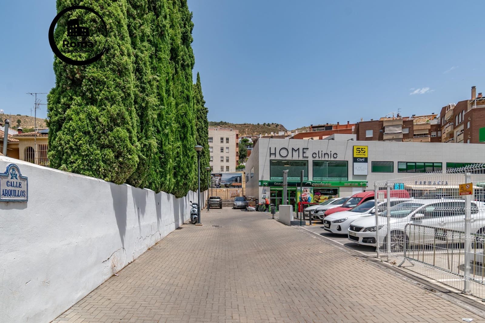 5 slaapkamer Halfvrijstaande villa te koop in Granada stad met zwembad garage - € 410.000 (Ref: 9666712)