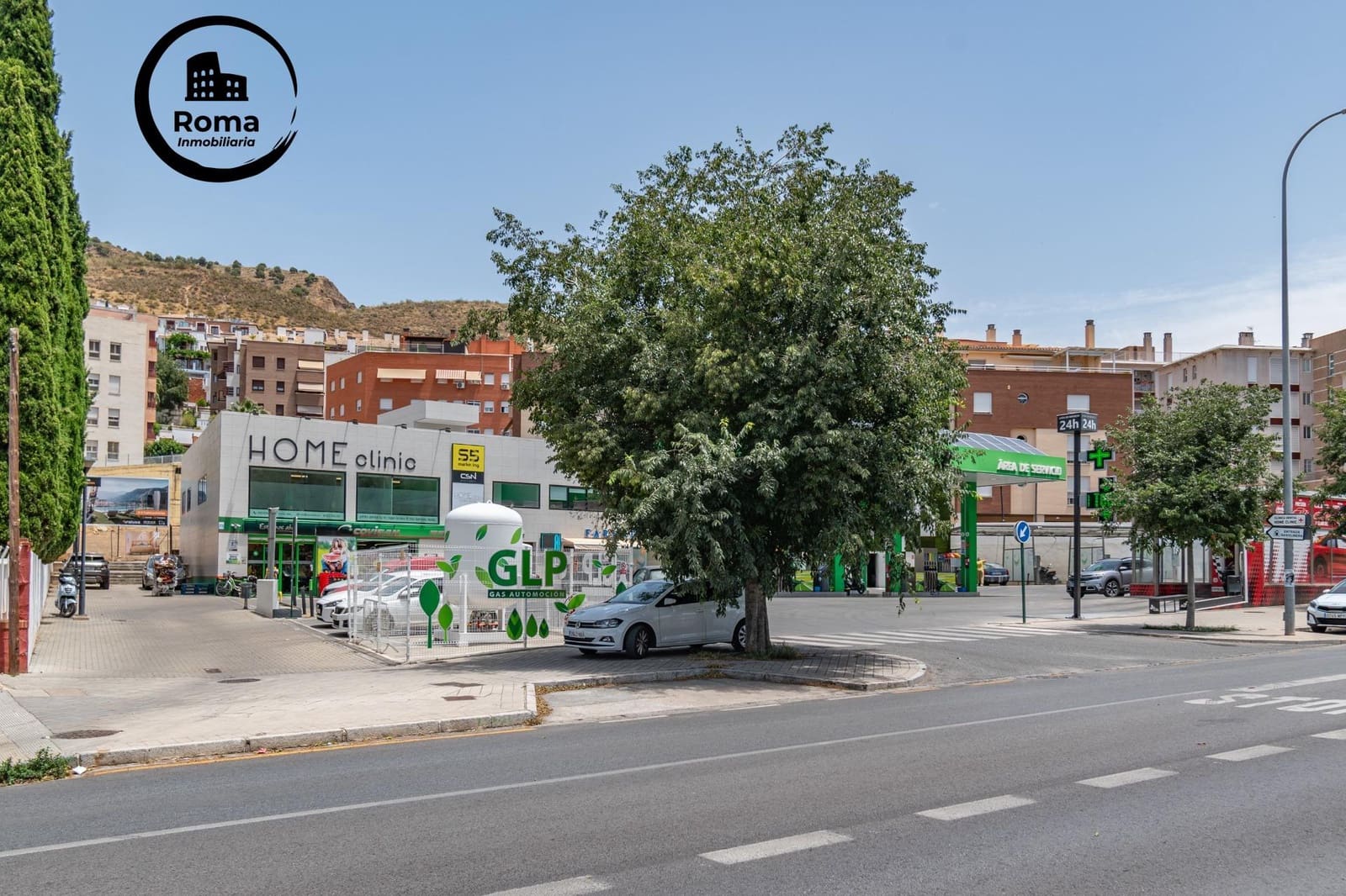 5 slaapkamer Halfvrijstaande villa te koop in Granada stad met zwembad garage - € 410.000 (Ref: 9666712)