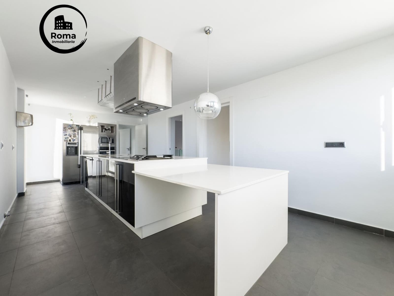 5 sovrum Villa till salu i La Zubia med pool garage - 799 000 € (Ref: 9670805)