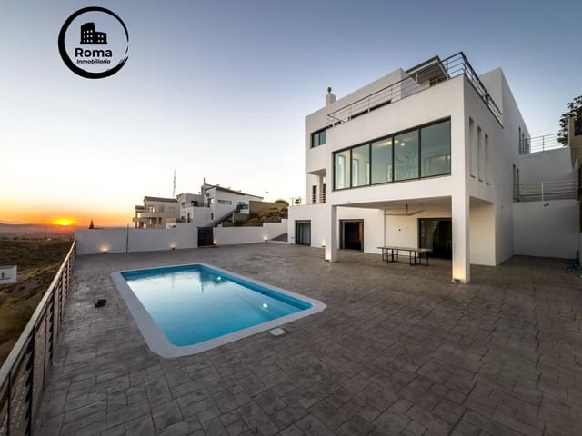 5 soverom Villa til salgs i La Zubia med svømmebasseng garasje - € 799 000 (Ref: 9670805)