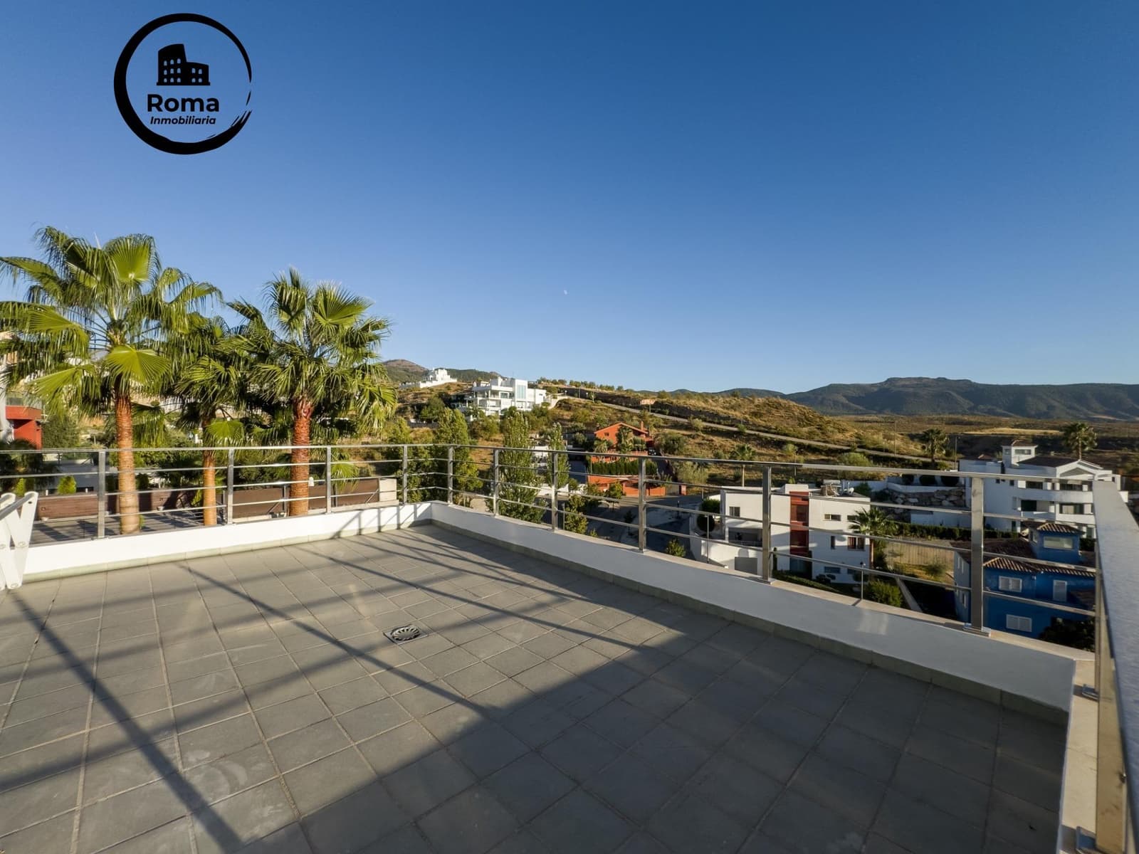 5 sovrum Villa till salu i La Zubia med pool garage - 799 000 € (Ref: 9670805)