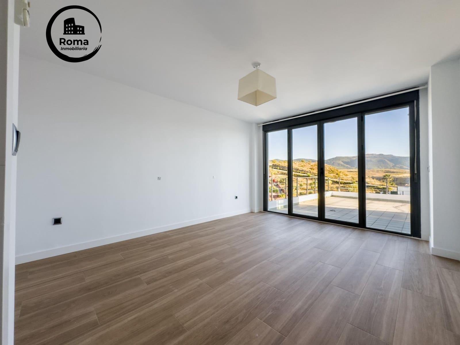 5 sovrum Villa till salu i La Zubia med pool garage - 799 000 € (Ref: 9670805)