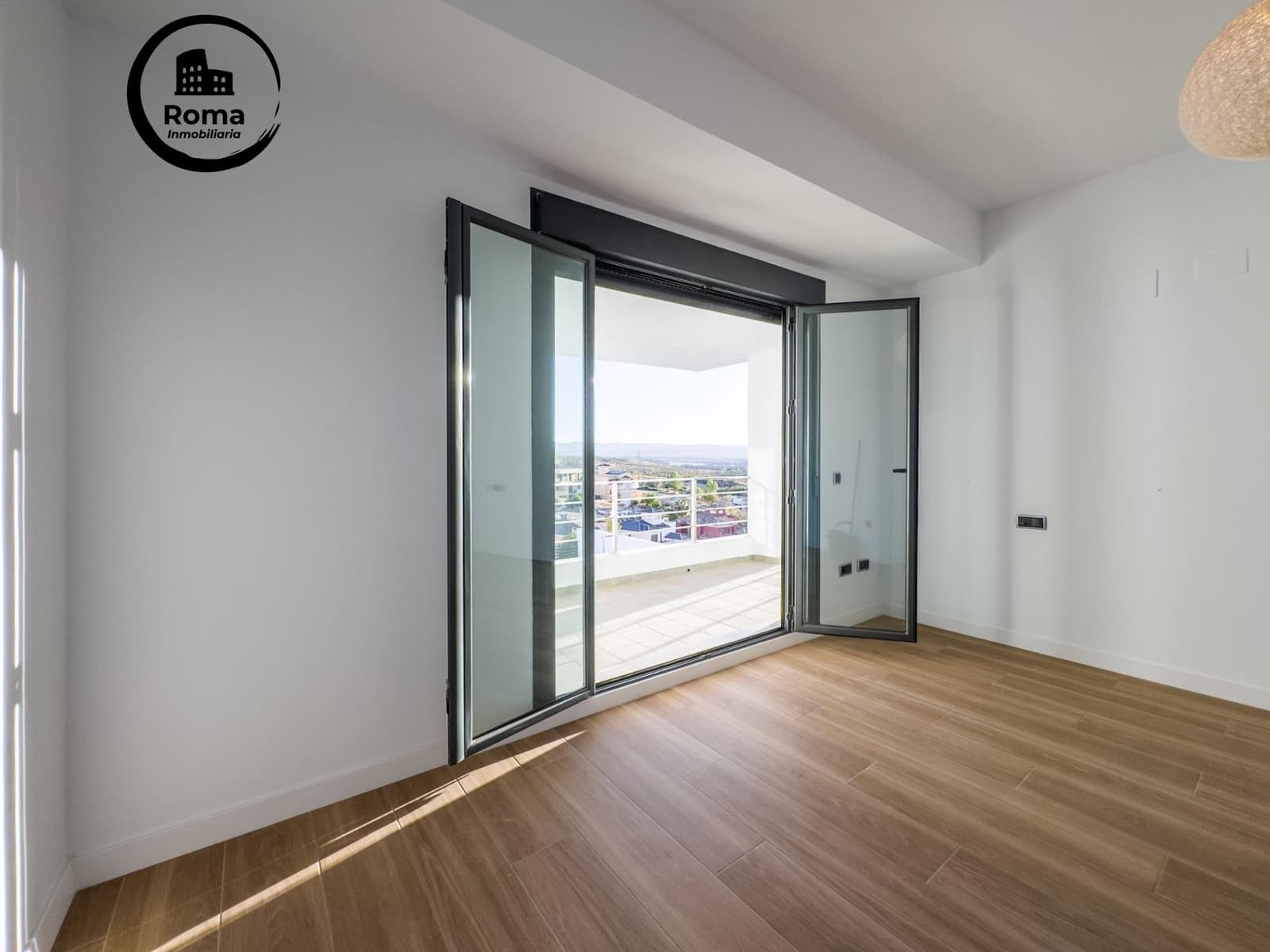 5 sovrum Villa till salu i La Zubia med pool garage - 799 000 € (Ref: 9670805)