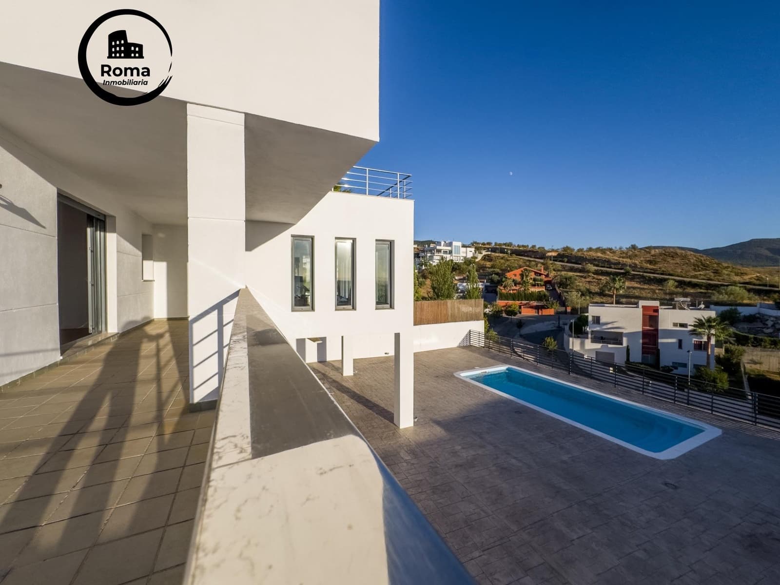 5 sovrum Villa till salu i La Zubia med pool garage - 799 000 € (Ref: 9670805)