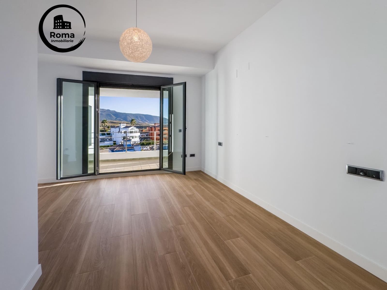 5 sovrum Villa till salu i La Zubia med pool garage - 799 000 € (Ref: 9670805)