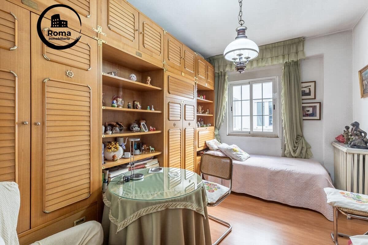 3 slaapkamer Flat te koop in Granada stad - € 420.000 (Ref: 9670807)