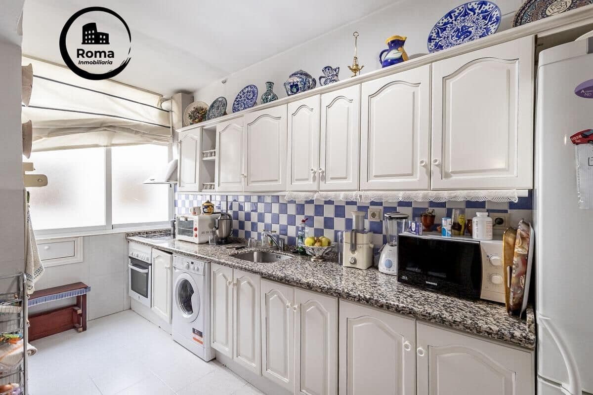 3 slaapkamer Flat te koop in Granada stad - € 420.000 (Ref: 9670807)