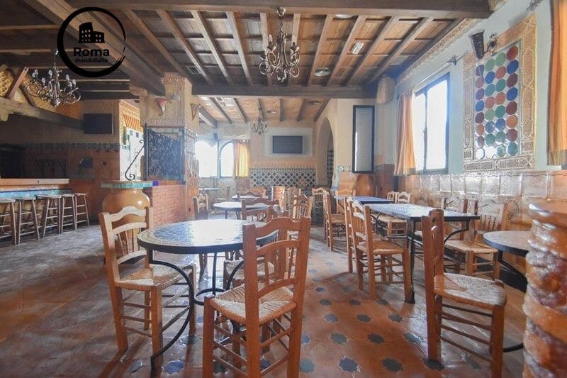 Komercyjne na sprzedaż w Albolote - 320 000 € (Ref: 9670808)